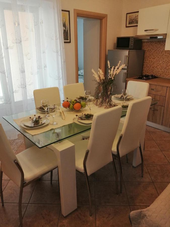 Apartments Villa Nona Umag Exterior photo